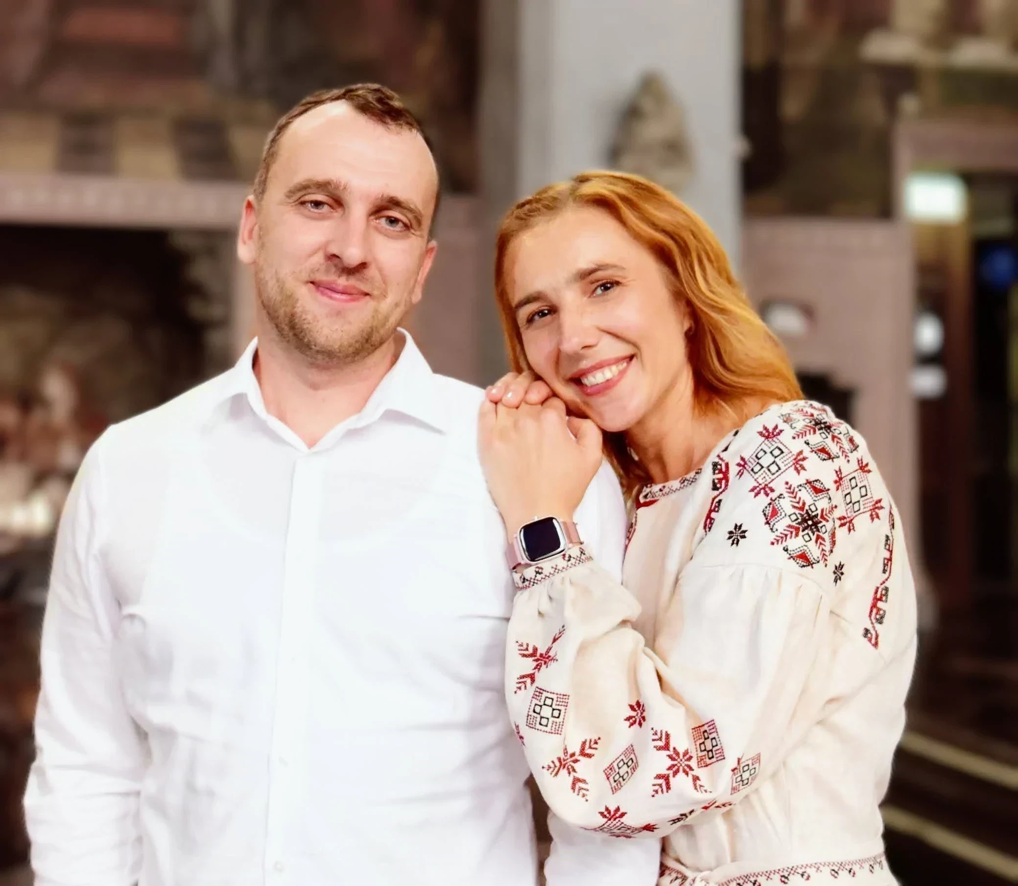 Photo of SonikaAI founder Mykola Orelenko with his wife. Personal story behind the translation and voice-over service.